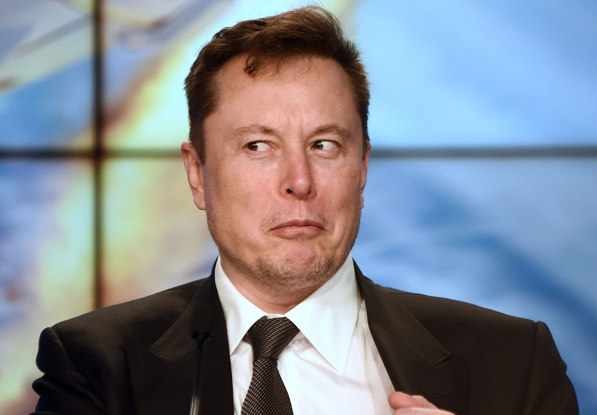 Sự sùng bái Elon Musk đang rạn nứt - Ảnh 7.