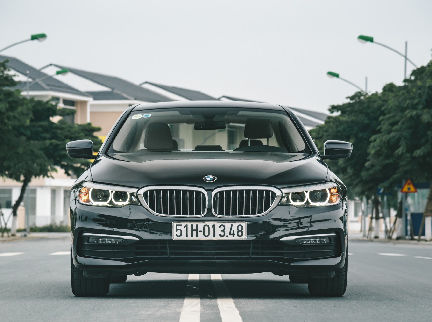 Gần 24 tỷ đồng BMW 520i 2019 có gì đáng chú ý