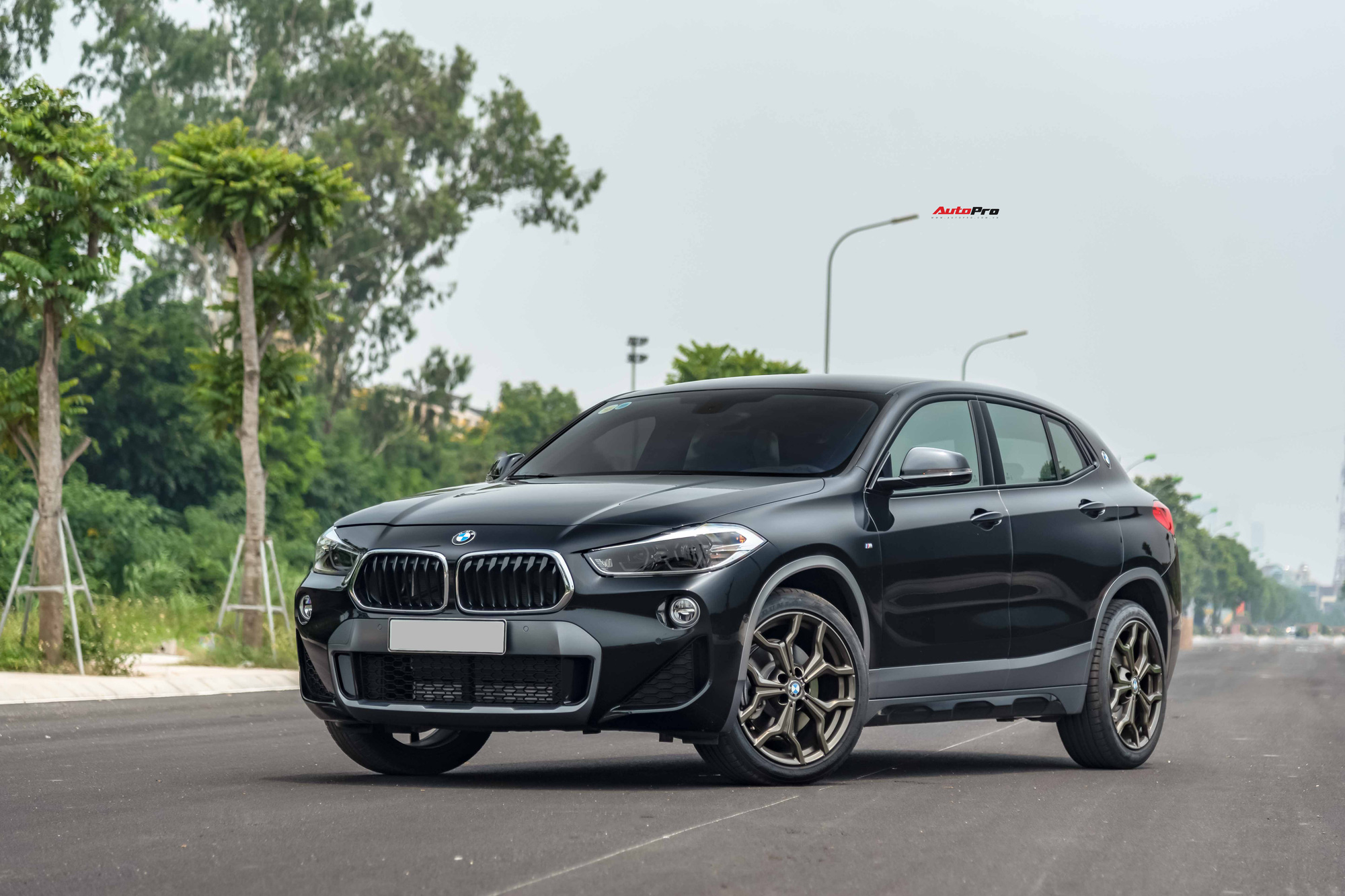 BMW X2 siêu độc trên thị trường xe cũ bán lại giá hơn 1,8 tỷ đồng, ODO của xe khiến ai cũng bất ngờ - Ảnh 8.