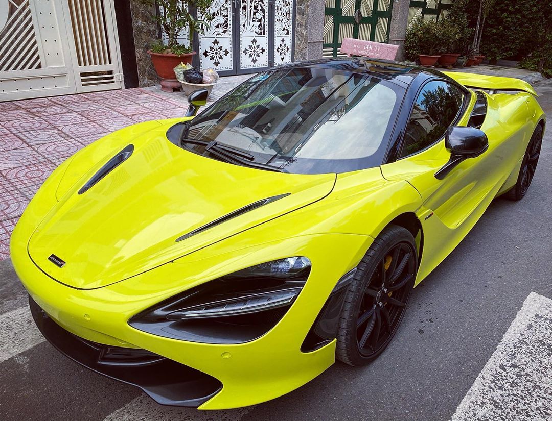 Vừa trở lại Sài Gòn, McLaren 720S đầu tiên tại Việt Nam lột xác sang phong cách chói loá - Ảnh 2.