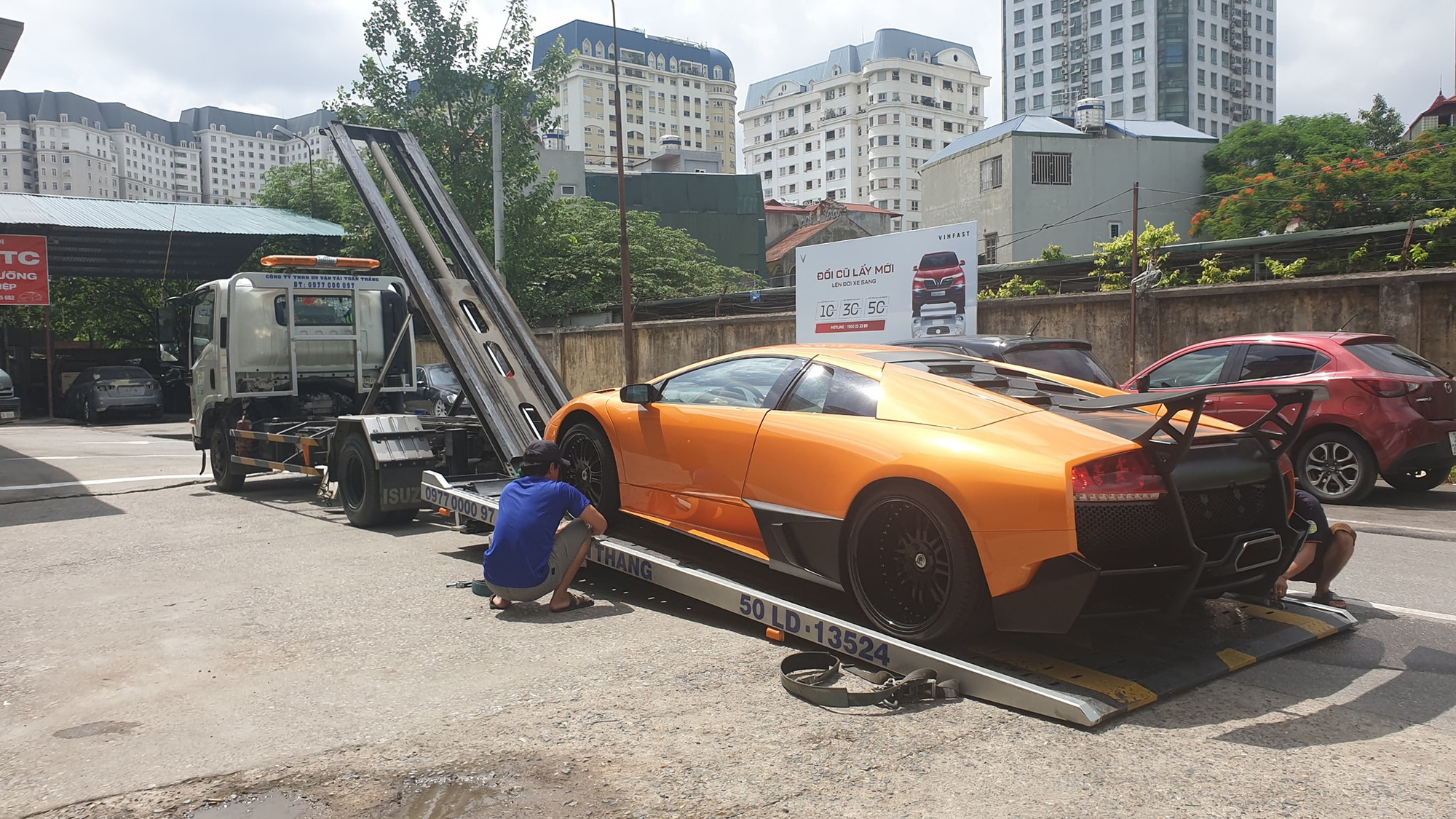 Lamborghini Murcielago đầu tiên về Việt Nam 'lột xác' với bộ bodykit cực  chất