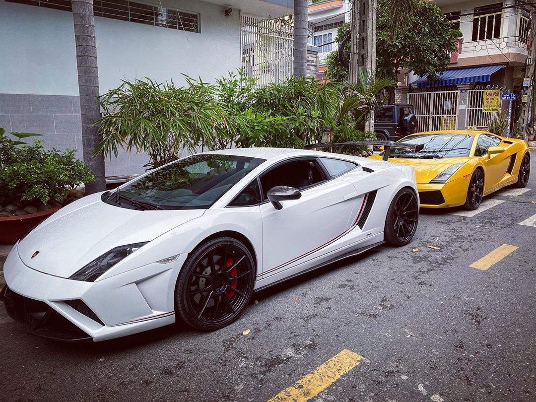 Bộ đôi siêu xe Lamborghini Gallardo lạ chính thức cập bến Sài Gòn, một chiếc đã tìm được chủ nhân - Ảnh 1.