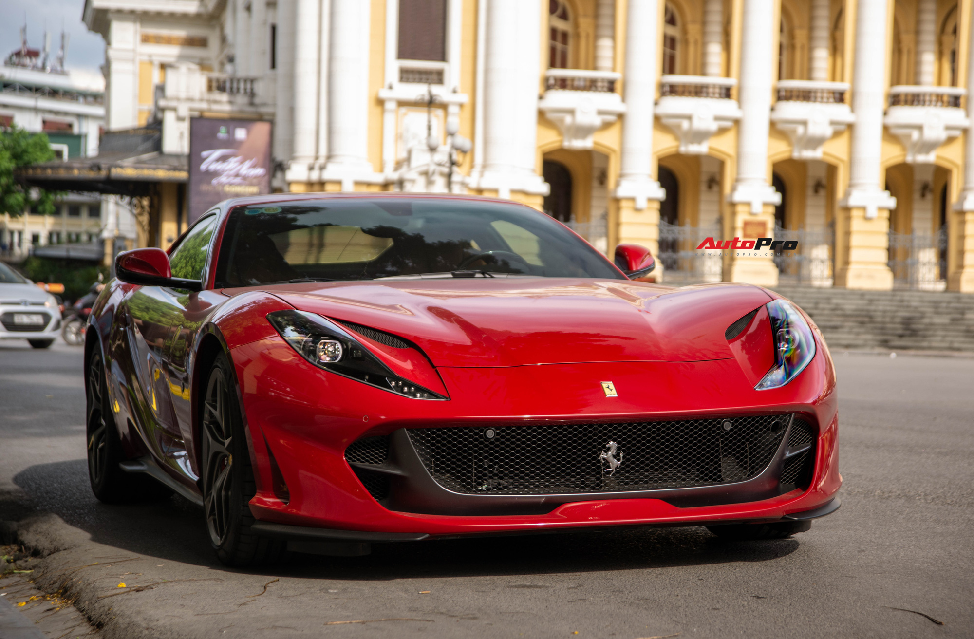 Ferrari 812 Superfast siêu xe Ferrari mạnh nhất Việt Nam có gì đặc biệt Oxii là mạng xã hội cung cấp nội dung bình thường cho nam giới tạo thành cộng