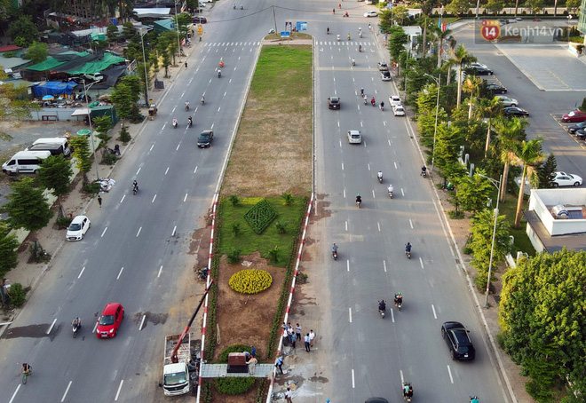 Chùm ảnh: Nhìn từ trên cao cây cầu vượt dầm thép nối liền 3 quận nội thành Hà Nội trước ngày thông xe - Ảnh 4.