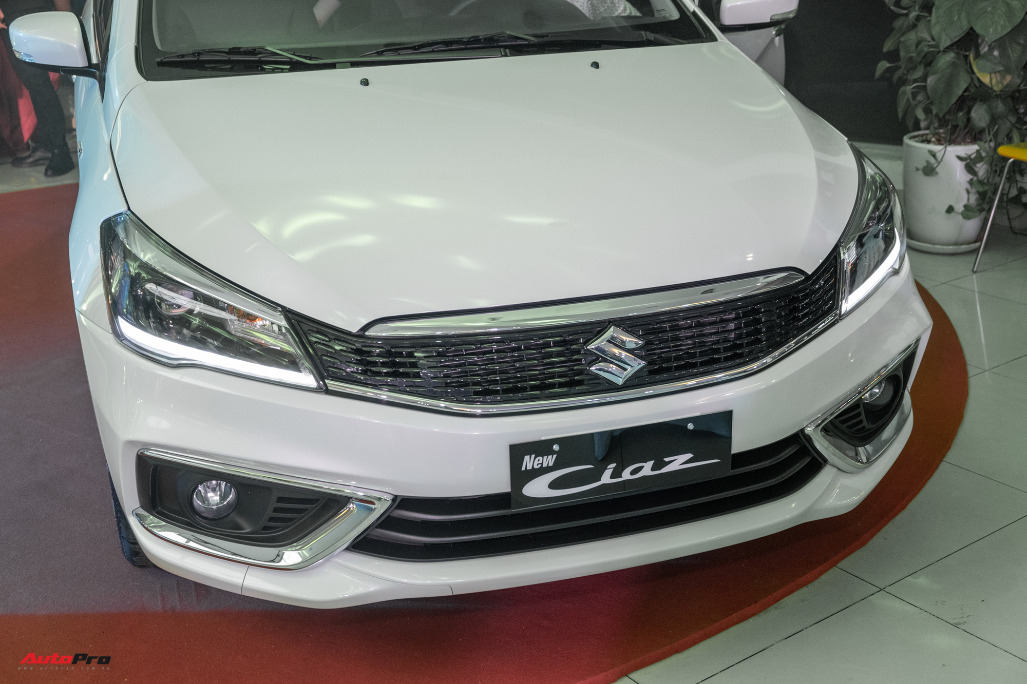 Liên tục có doanh số thấp, Suzuki Ciaz bất ngờ biến mất khỏi trang chủ tại Việt Nam- Ảnh 6.