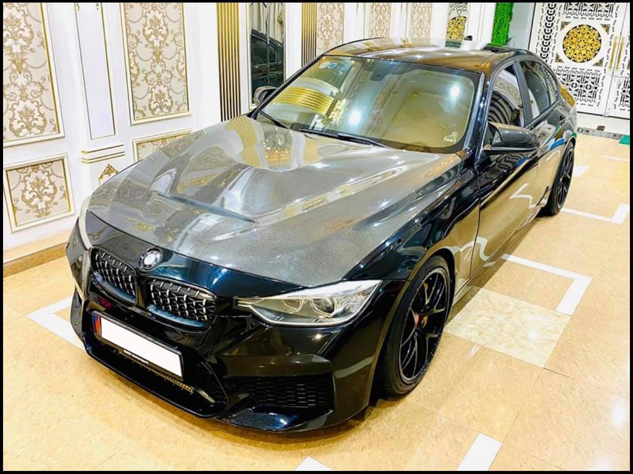 Độ hết 400 triệu, chủ nhân BMW 320i cũ bán xe với giá chỉ 800 triệu đồng - Ảnh 1.