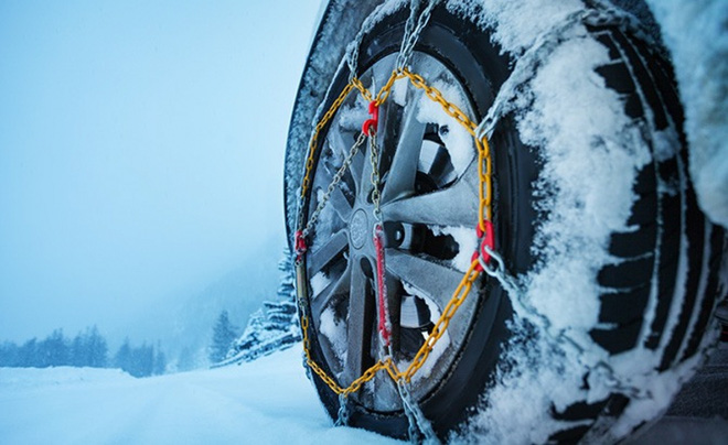 Khám phá xích bọc lốp xe chuyên biệt cho mùa đông băng giá - Ảnh 1.
