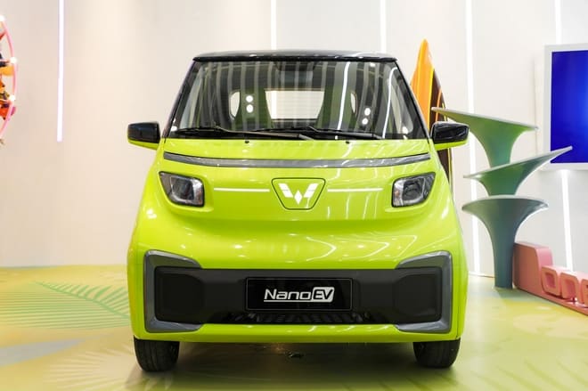 Ô tô điện giá 70 triệu đồng lộ diện, rẻ hơn xe máy ở Việt Nam, đi 305km sạc đầy pin - Ảnh 2.
