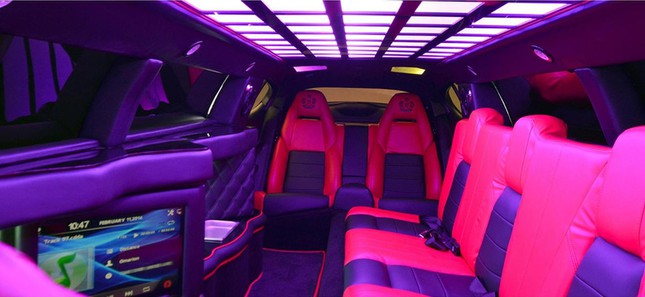 9 mẫu xe độ theo phong cách limousine độc đáo - Ảnh 4.