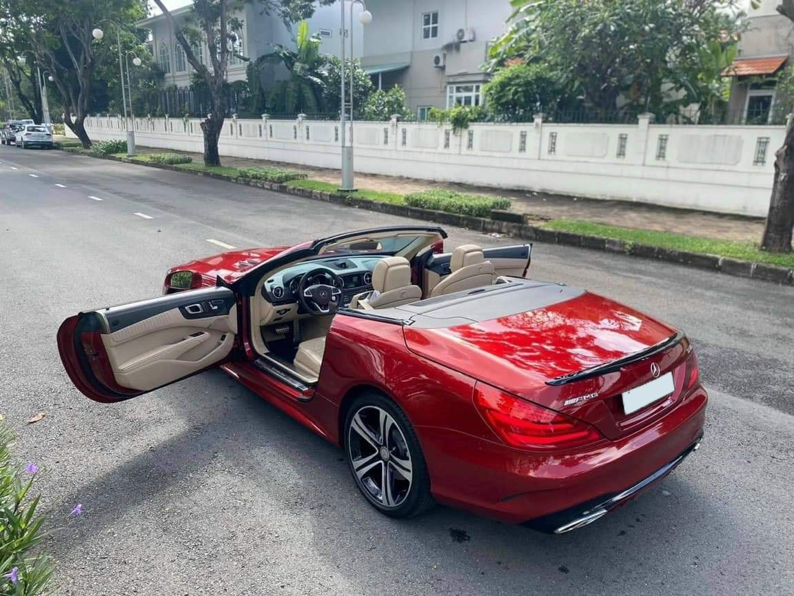 Bán Mercedes-Benz SL400 chạy lướt, đại gia công khai: Mua mới gần 7 tỷ, giờ bán 3,2 tỷ đồng - Ảnh 3.