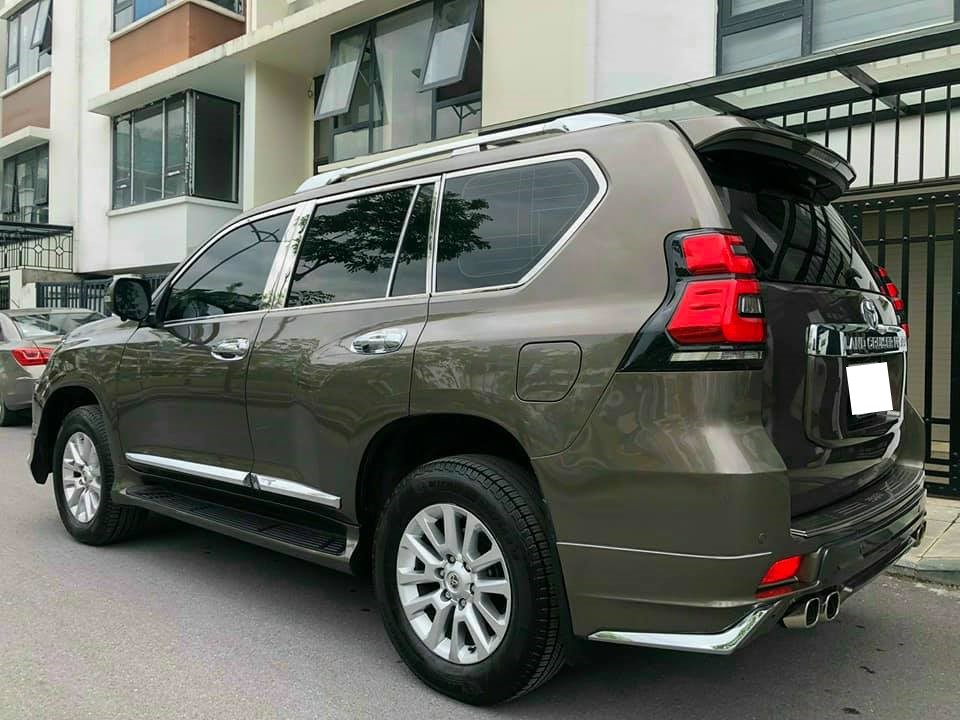 6 năm tuổi, Toyota Land Cruiser Prado vẫn có giá trị tương đương Mercedes-Benz GLC  - Ảnh 4.