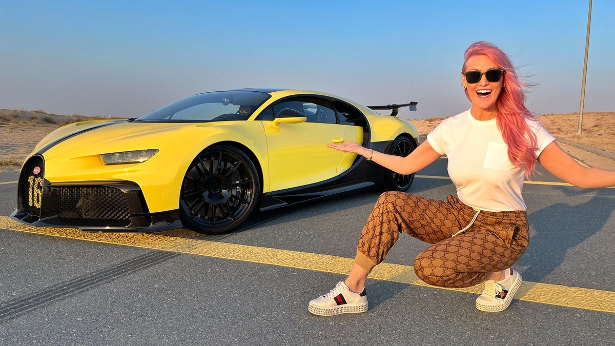 Supercar Blondie và những nữ vlogger siêu xe nổi tiếng thế giới: Người kiếm  17 triệu USD trong 3 năm, người làm chỉ vì đam mê