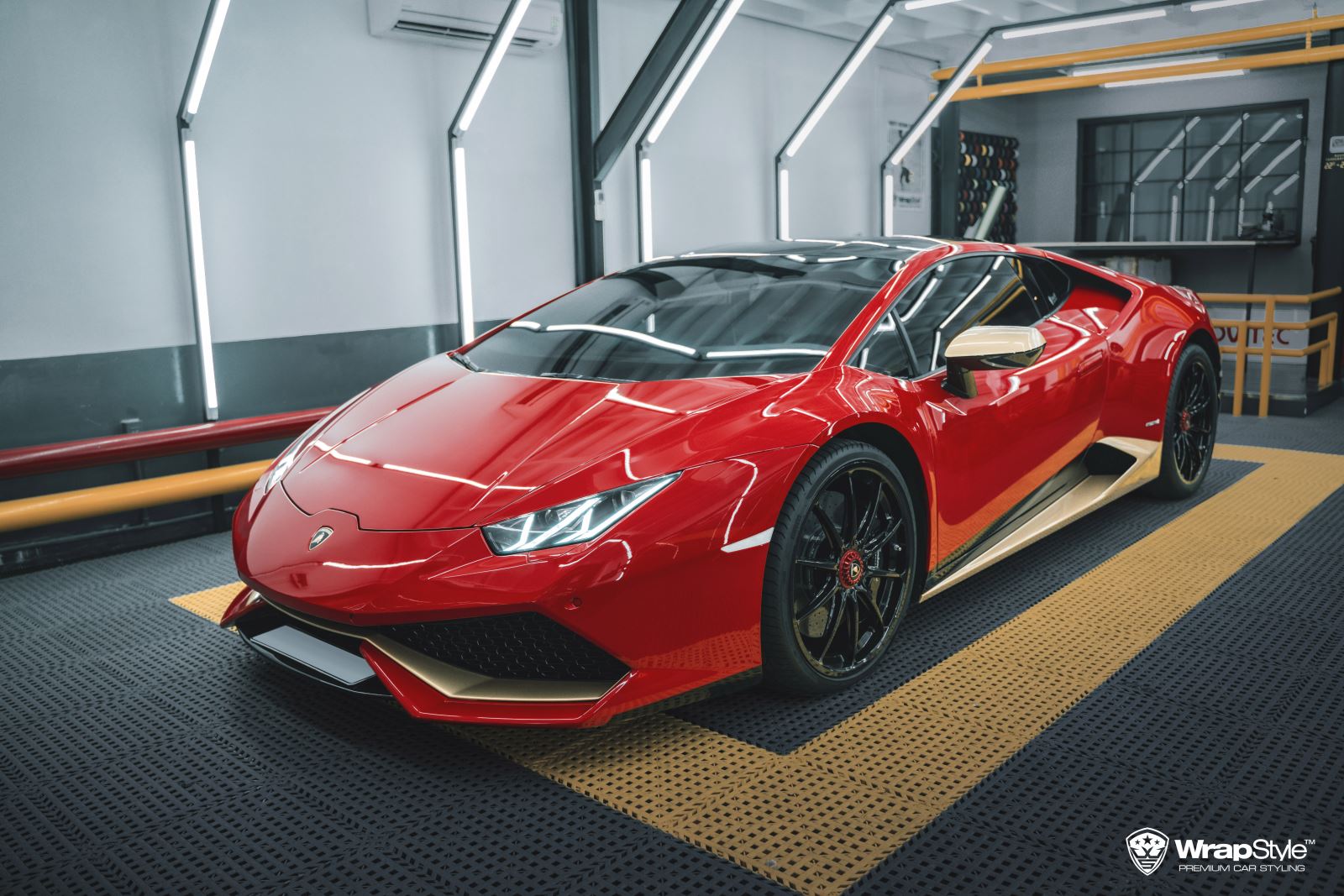 Lamborghini Huracan LP610-4 của vợ chồng ca sĩ Đoàn Di Băng lộ thêm ảnh nâng cấp, thiết kế giống bản STO - Ảnh 2.