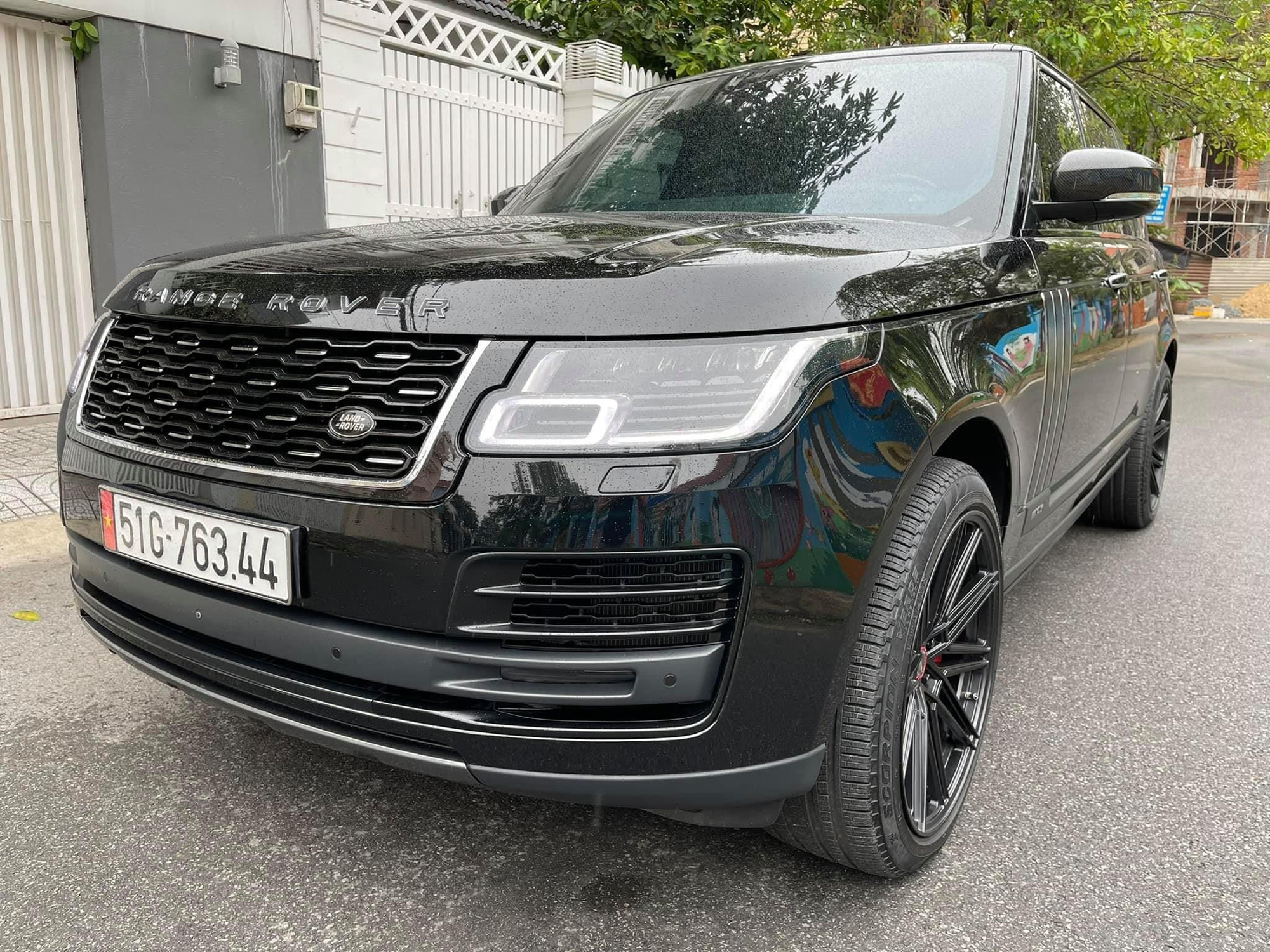 Sau 1 năm, Range Rover Autobiography của Minh Nhựa tiếp tục được rao bán với giá 8,35 tỷ đồng - Ảnh 7.