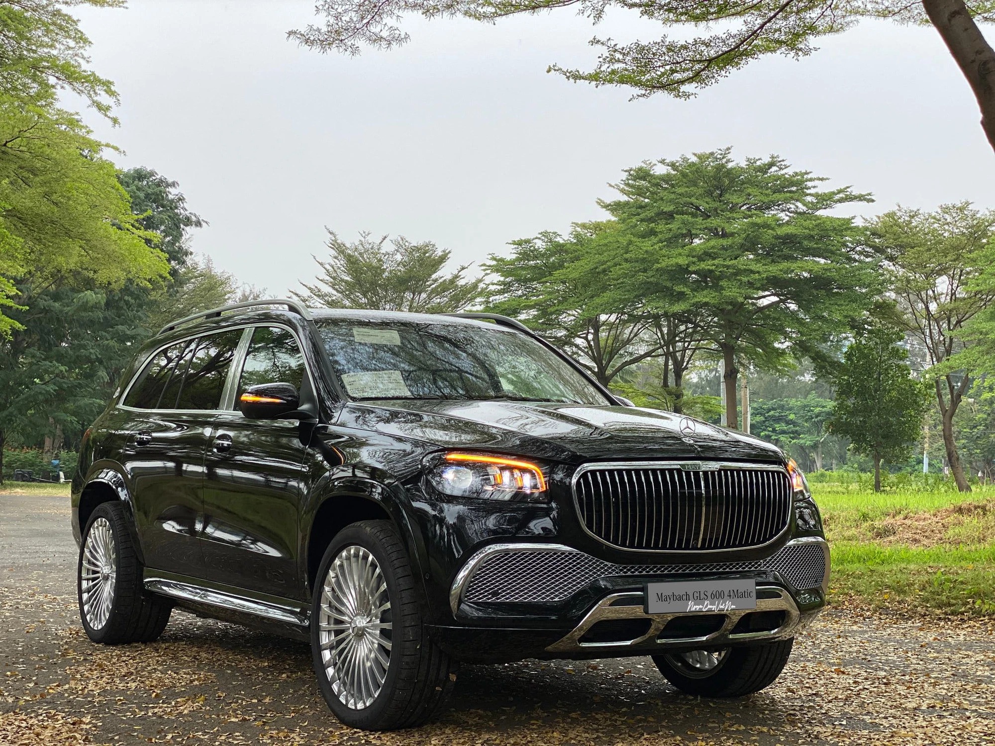 Chịu sức ép của xe chính hãng, Mercedes-Maybach GLS 600 nhập tư nhân hạ giá còn 14 tỷ đồng với lời đảm bảo giá tốt nhất Việt Nam - Ảnh 2.