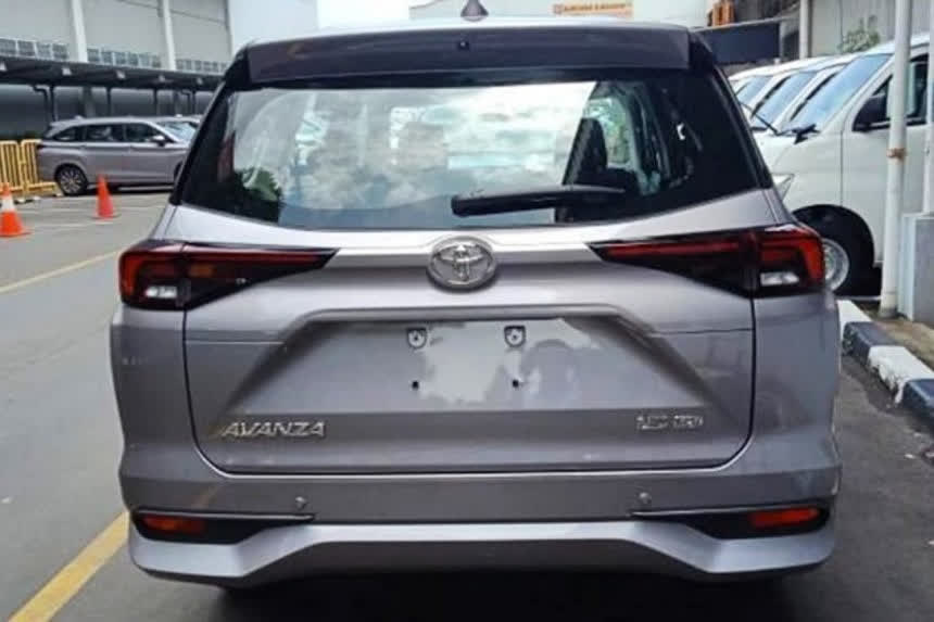 Toyota Avanza 2022 tiếp tục lộ diện: Thiết kế như Raize, ra mắt tuần ...