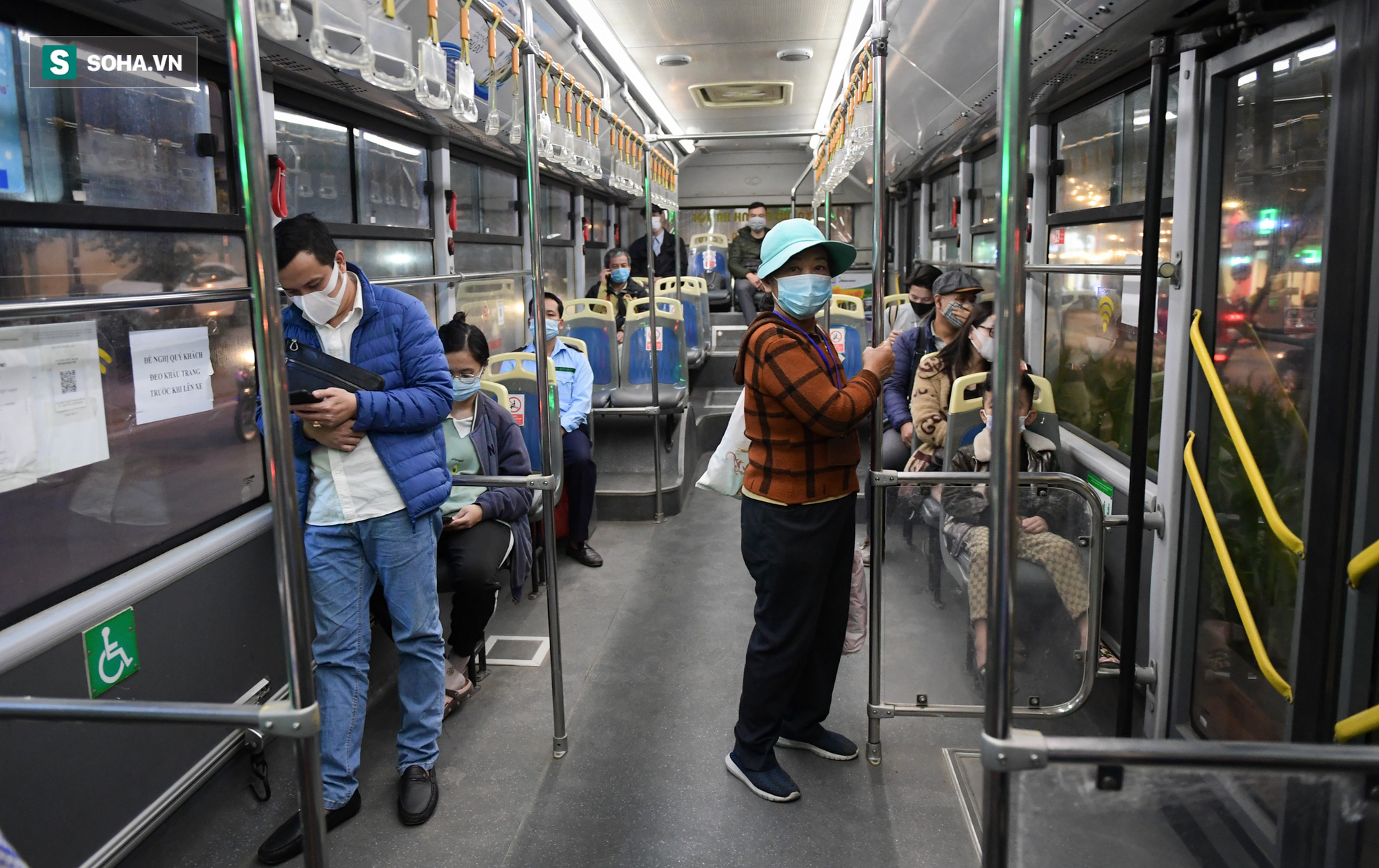 Bất ngờ về xe buýt nhanh Hà Nội: Xe 90 chỗ, có lúc chỉ phục vụ một khách - Ảnh 7.