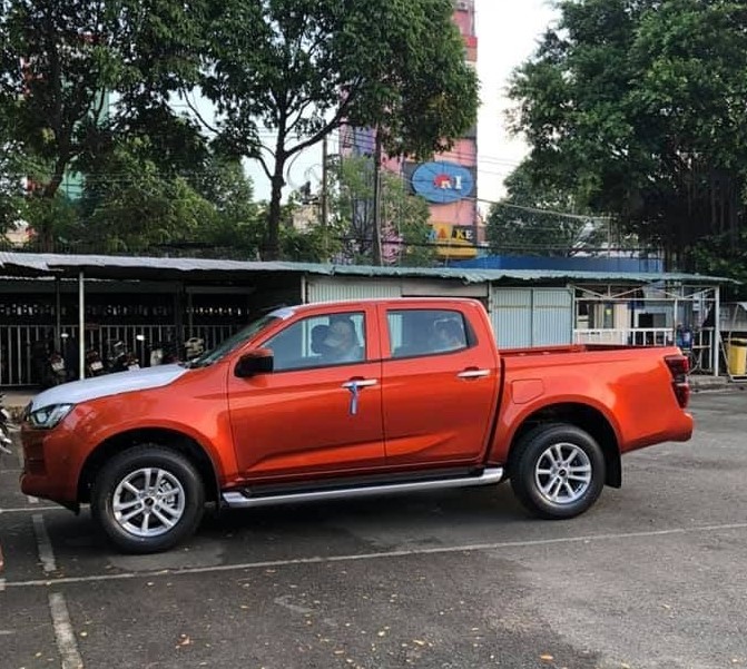 Isuzu D-Max 2021 chính thức được thông quan, về kho tại Việt Nam chờ ngày ra mắt đấu Ford Ranger - Ảnh 3.