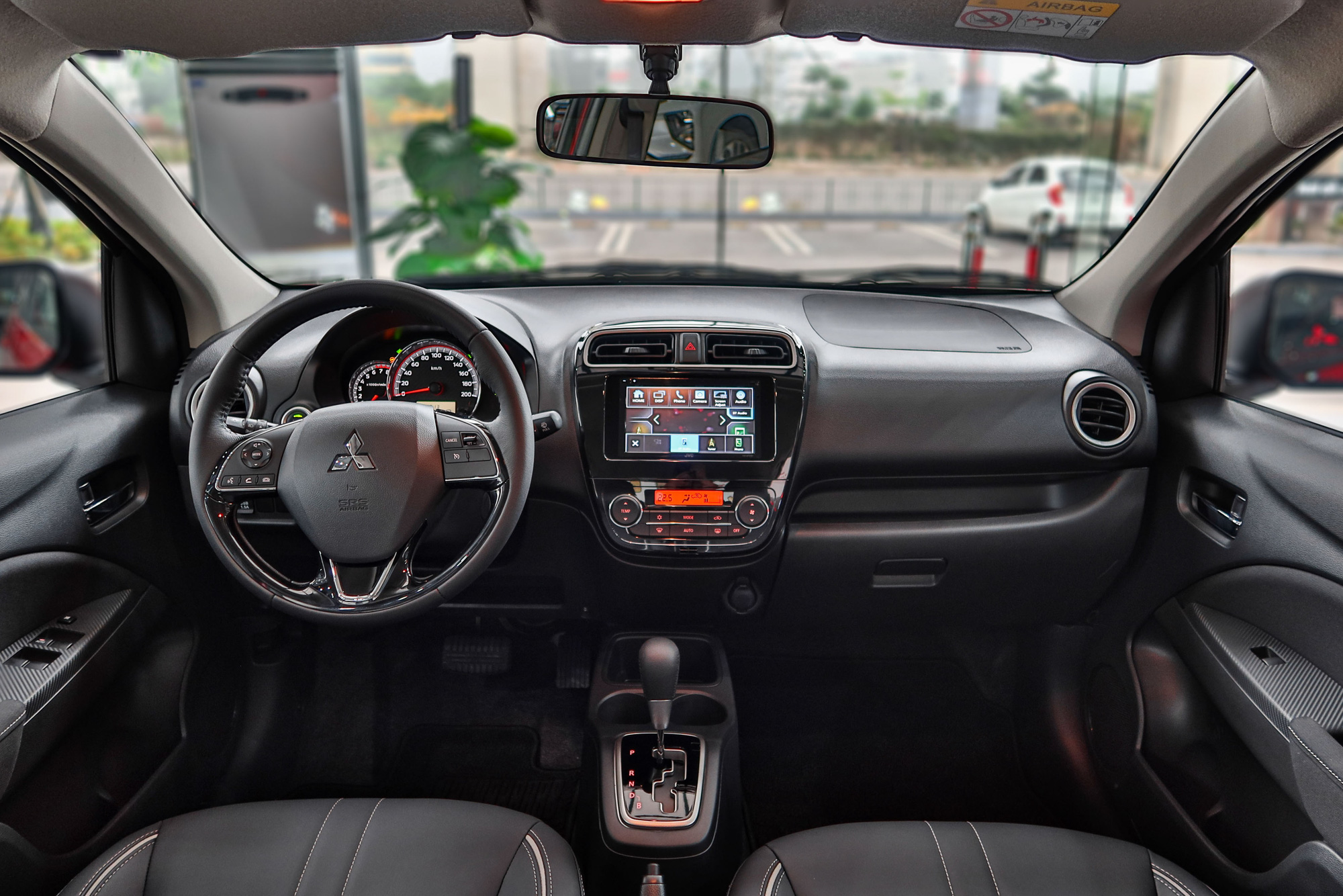Trên dưới 500 triệu, sedan hạng B dồn lực đua tranh lấy lòng khách Việt ngay đầu năm 2021 - Ảnh 8.