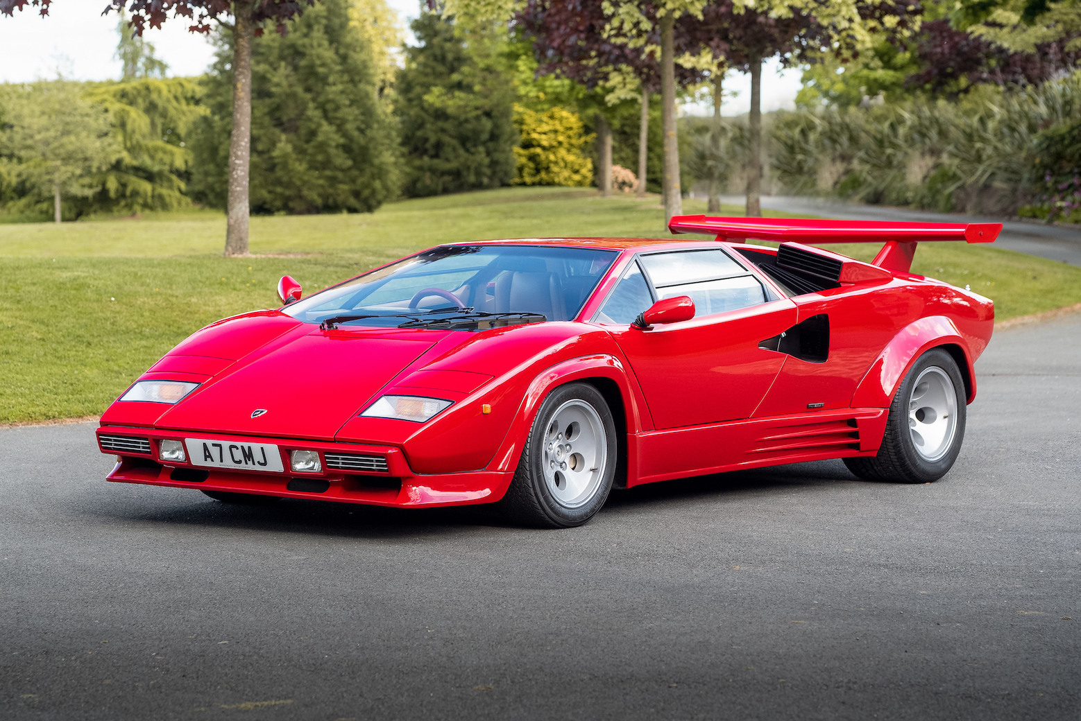 Huyền thoại Lamborghini Countach bất ngờ trở lại sau 3 thập kỷ