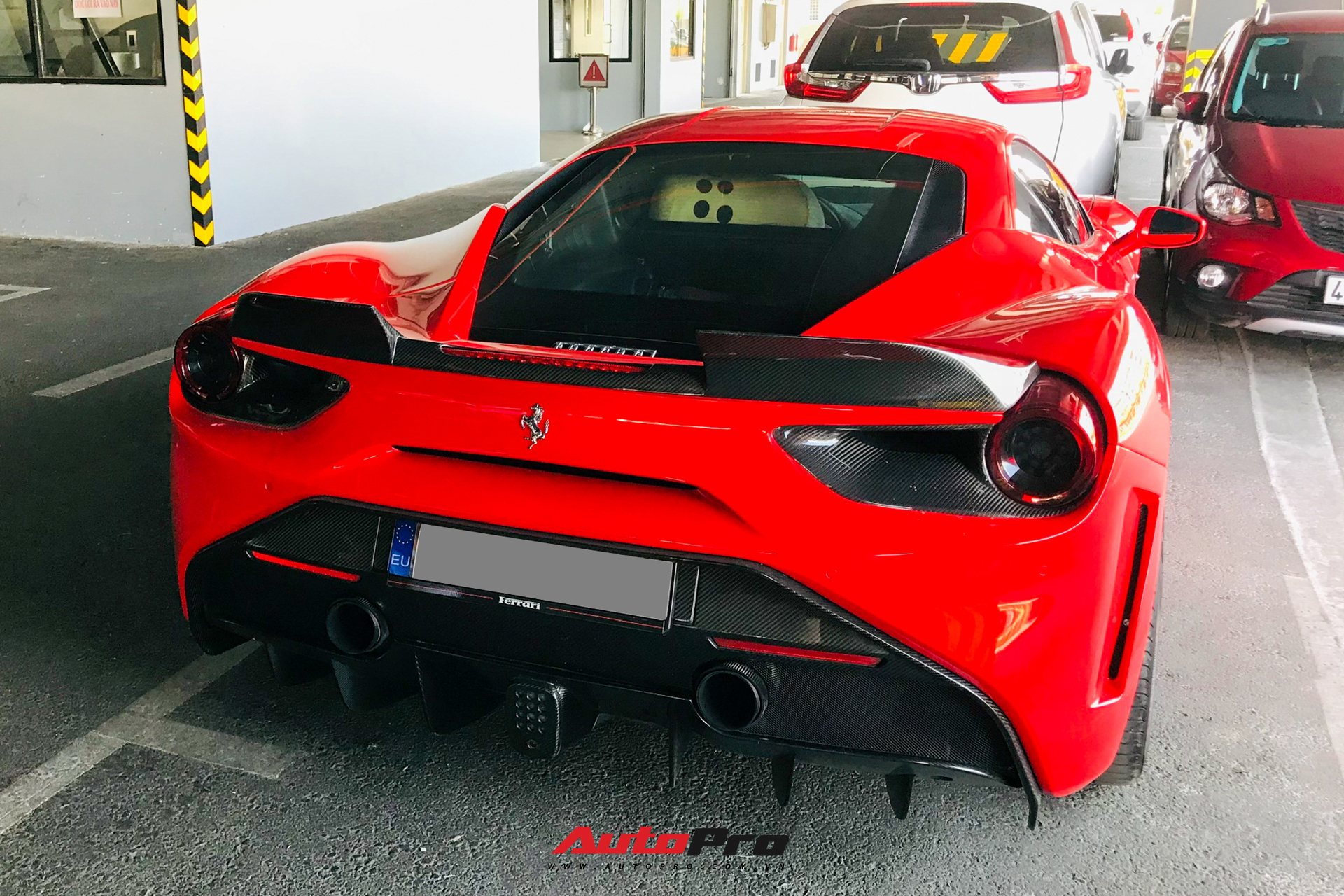 Ferrari 488 GTB độ SVR độc nhất Việt Nam bất ngờ lộ diện tại Đà Lạt sau nhiều tháng lặn tăm - Ảnh 3.