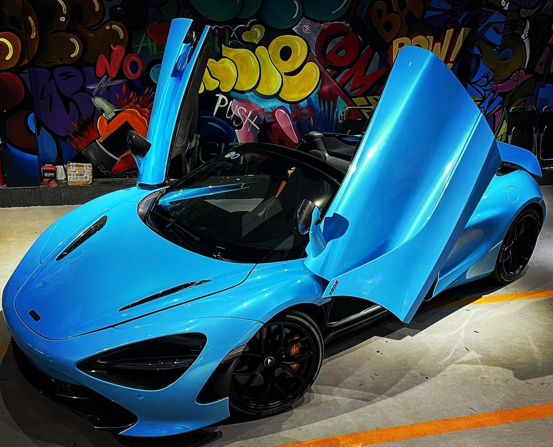 Bắt trend, McLaren 720S Spider màu đen độc nhất Việt Nam của dân chơi lan đổi màu độc đáo - Ảnh 4.