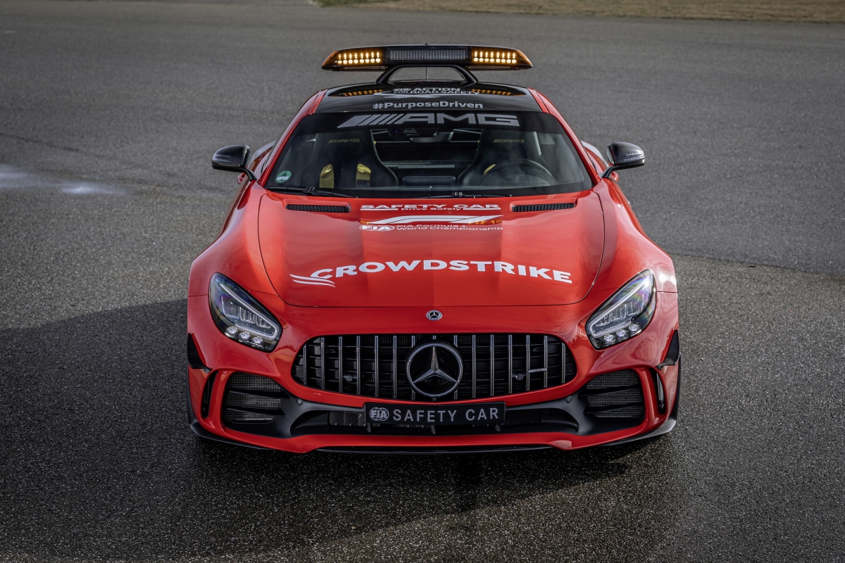Ngắm bộ đôi Mercedes-AMG làm xe an toàn và xe y tế của giải đua F1 - Ảnh 8.