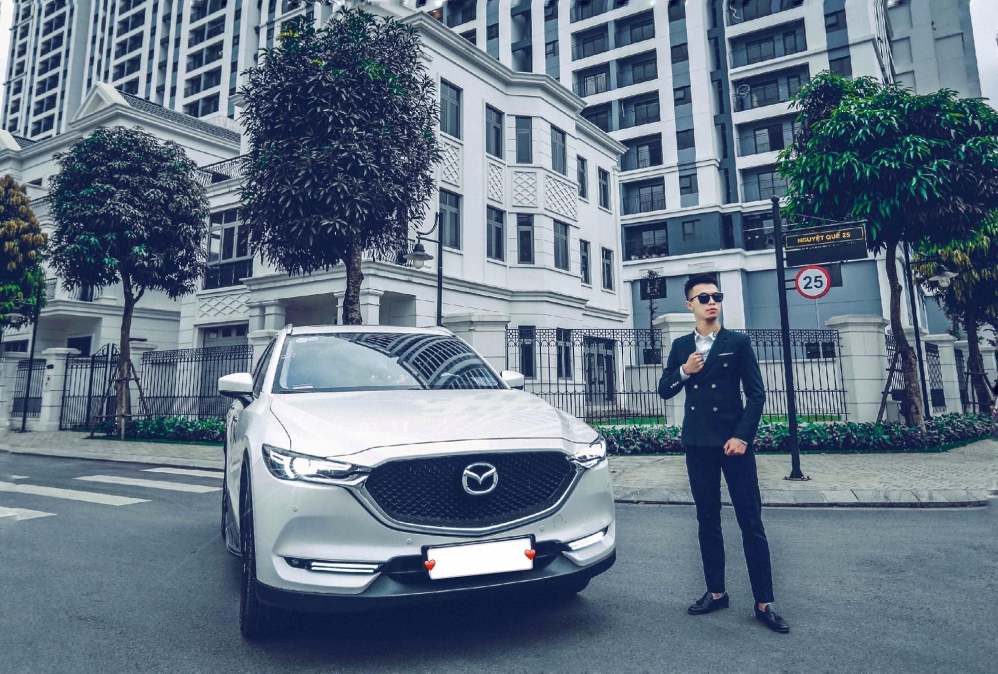 Chán Matiz cũ, nam MC Hà Nội mua trả góp Mazda CX-5 tâm sự: Xe này cách âm tốt, nhưng nếu có cơ hội tôi sẽ mua xe đầm chắc hơn - Ảnh 1.