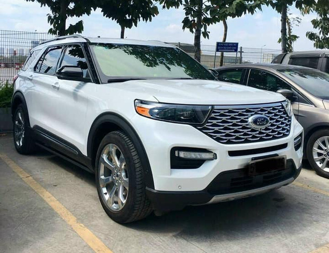 Đại lý ồ ạt nhận cọc Ford Explorer 2021 tại Việt Nam: Giá 2,268 tỷ đồng, giao xe từ tháng 9, đón đầu cạnh tranh với Kia Telluride - Ảnh 1.