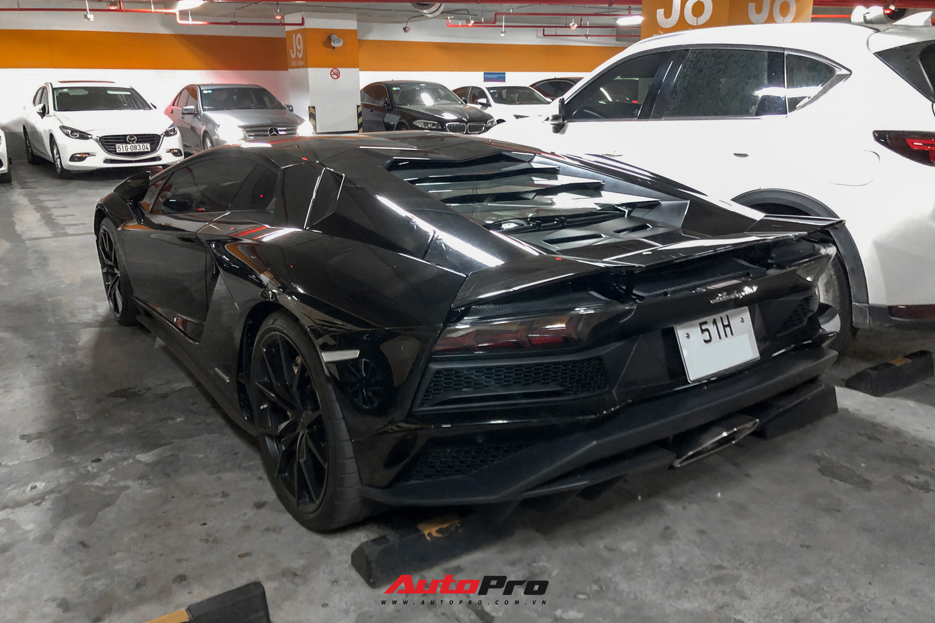 Lamborghini Aventador S màu đen độc nhất Việt Nam lộ diện, biển số mới khẳng định hoa đã có chủ - Ảnh 2.