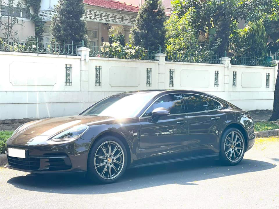 Trải nghiệm Porsche Panamera 10.000km, đại gia Việt rao bán với giá rẻ hơn 1 tỷ đồng - Ảnh 5.