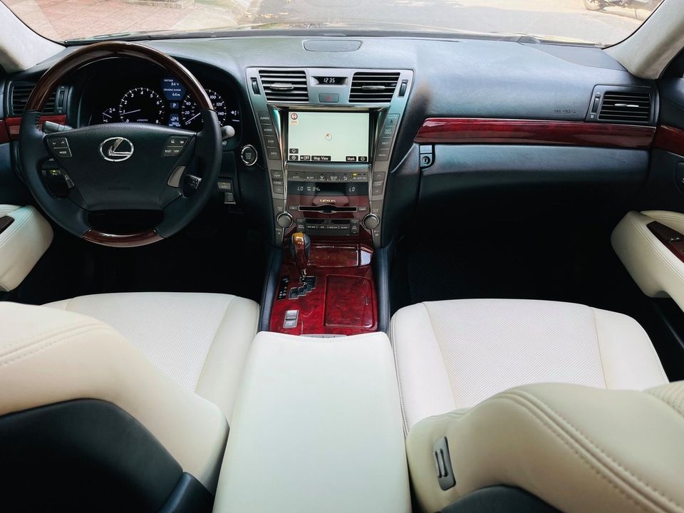 Hết thời, Lexus LS 460L mất giá rẻ hơn Toyota Camry dù chỉ chạy 9.000km/năm - Ảnh 4.