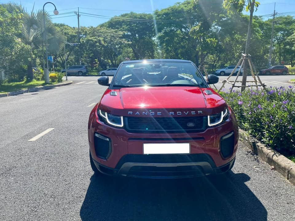 Chạy vỏn vẹn 900km, Range Rover Evoque Convertible hiếm nhất, nhì Việt Nam hạ giá còn hơn 3,4 tỷ đồng - Ảnh 2.