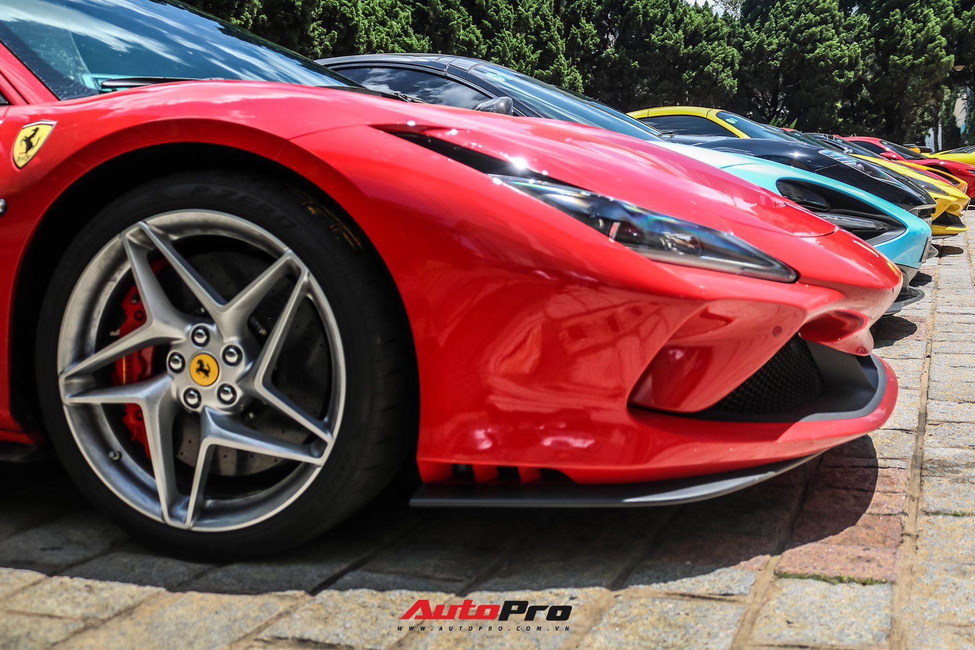 Ferrari F8 Tributo của nữ doanh nhân Phú Yên lần đầu đi phượt: Có một sự thay đổi nhỏ so với lần xuất hiện trước - Ảnh 5.