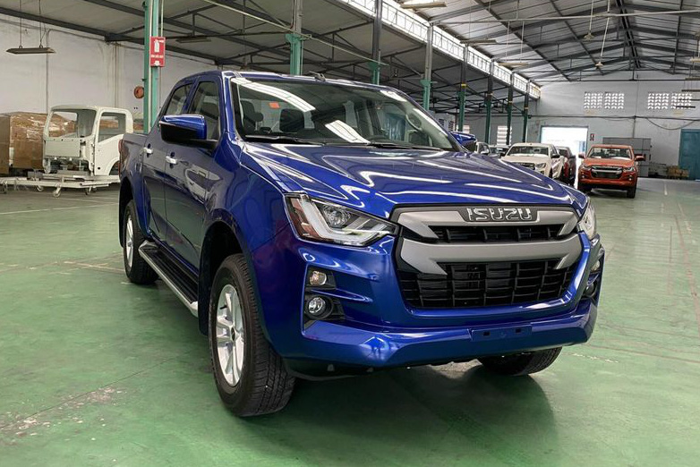 Chưa ra mắt, Isuzu D-Max 2021 đã loạn giá tại đại lý: Thua trang bị nhưng đắt đỏ ngang Ford Ranger - Ảnh 4.