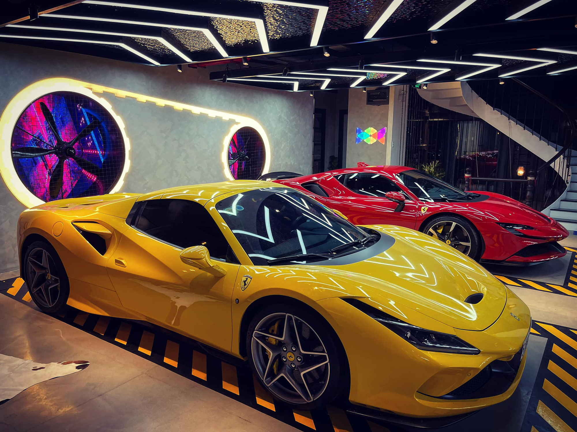 Ferrari SF90 Stradale của nữ đại gia 9x biến thành bản độc sau khi qua tay showroom, dân tình chờ đón siêu phẩm LaFerrari mới - Ảnh 6.