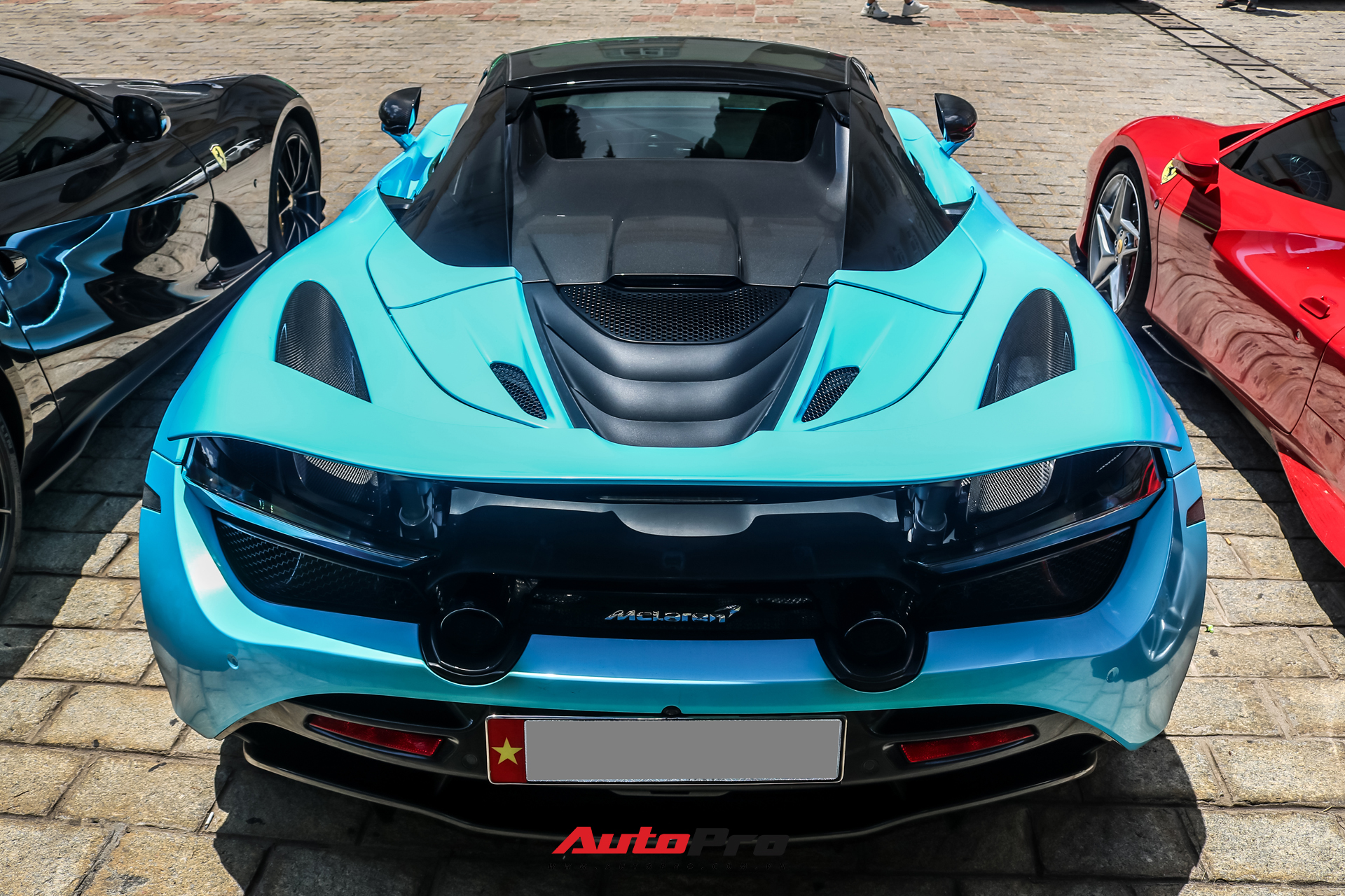 Cận cảnh ngoại thất mới đổi màu của McLaren 720S Spider thuộc sở hữu của dân chơi lan đột biến - Ảnh 6.