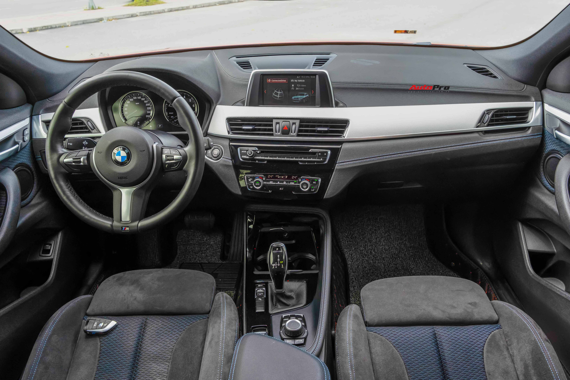 Đại gia bán BMW X2 giá 1,6 tỷ: 3 năm chạy 4.700km, xe chỉ cất trong nhà và mang đi bảo dưỡng - Ảnh 3.