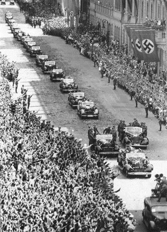 Huyền thoại Mercedes 700K: Sau ngày tàn của Hitler, Mercedes phải trực tiếp kiểm tra và xác nhận! - Ảnh 9.