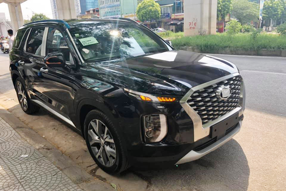 Hyundai Palisade liên tục được bán tại đại lý, tới tay khách Việt với giá đồn đoán 2,5 tỷ đồng - Ảnh 3.