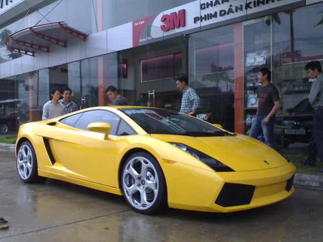 Chiếc Lamborghini khởi đầu cho phong trào siêu xe tại Việt Nam: Rớt giá thê thảm - Ảnh 3.