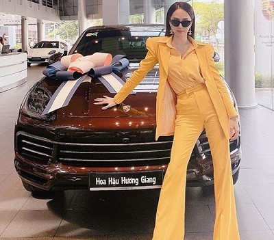 Dàn cầu thủ, nghệ sĩ 9X Việt sở hữu siêu xe tiền tỷ khi tuổi còn rất trẻ: Người sở hữu cả bộ sưu tập xế tới 21 tỷ, người chi cả chục tỷ đồng cho một chiếc xe ưng ý  - Ảnh 6.