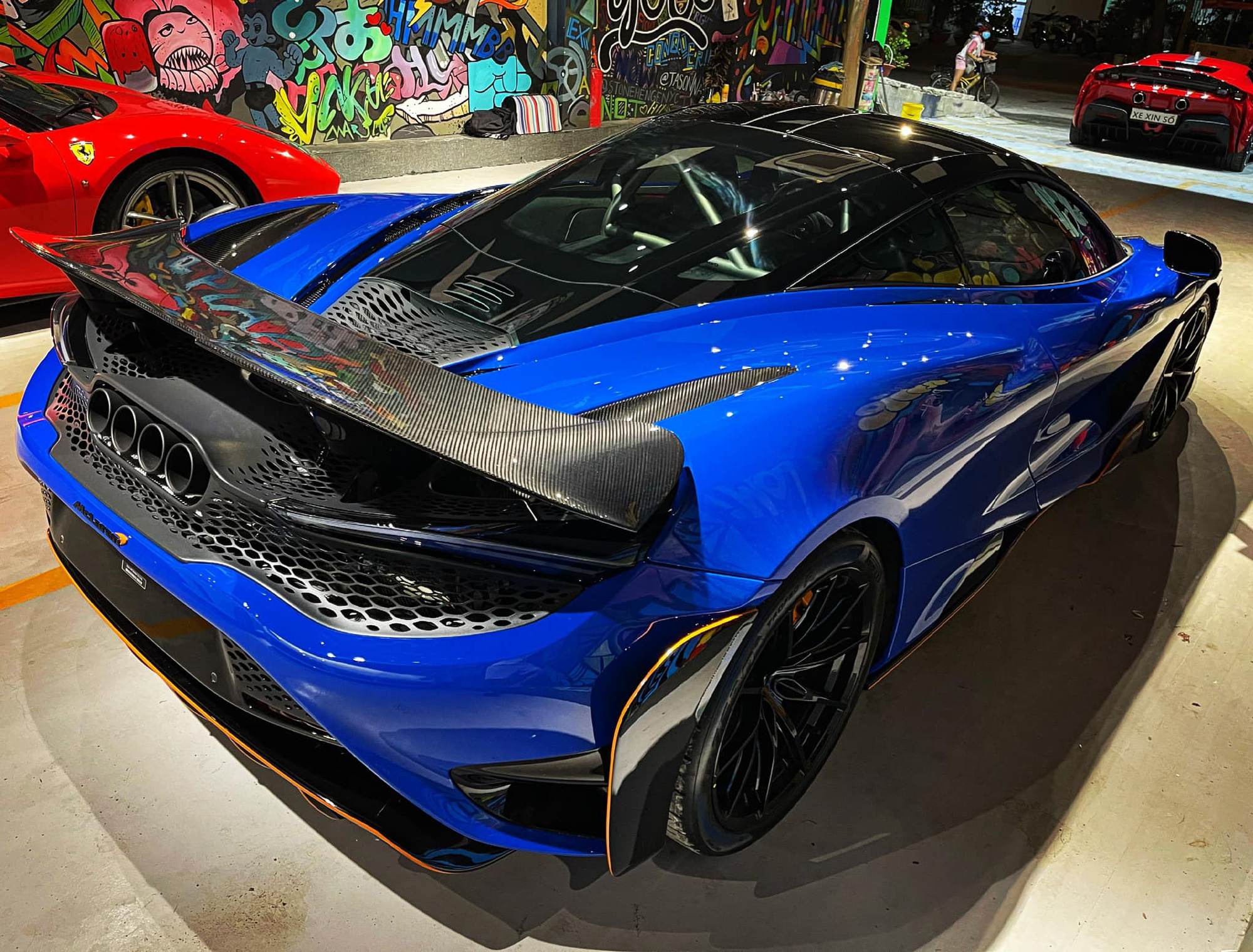 Mua xe chưa lâu, đại gia lan đột biến thanh lý McLaren 765LT thứ hai về Việt Nam ra thị trường xe cũ - Ảnh 6.