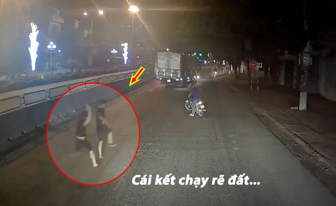 Đi xe máy thách thức, tạt đầu xe container, hai thanh niên nhận cái kết chạy té khói - Ảnh 3.