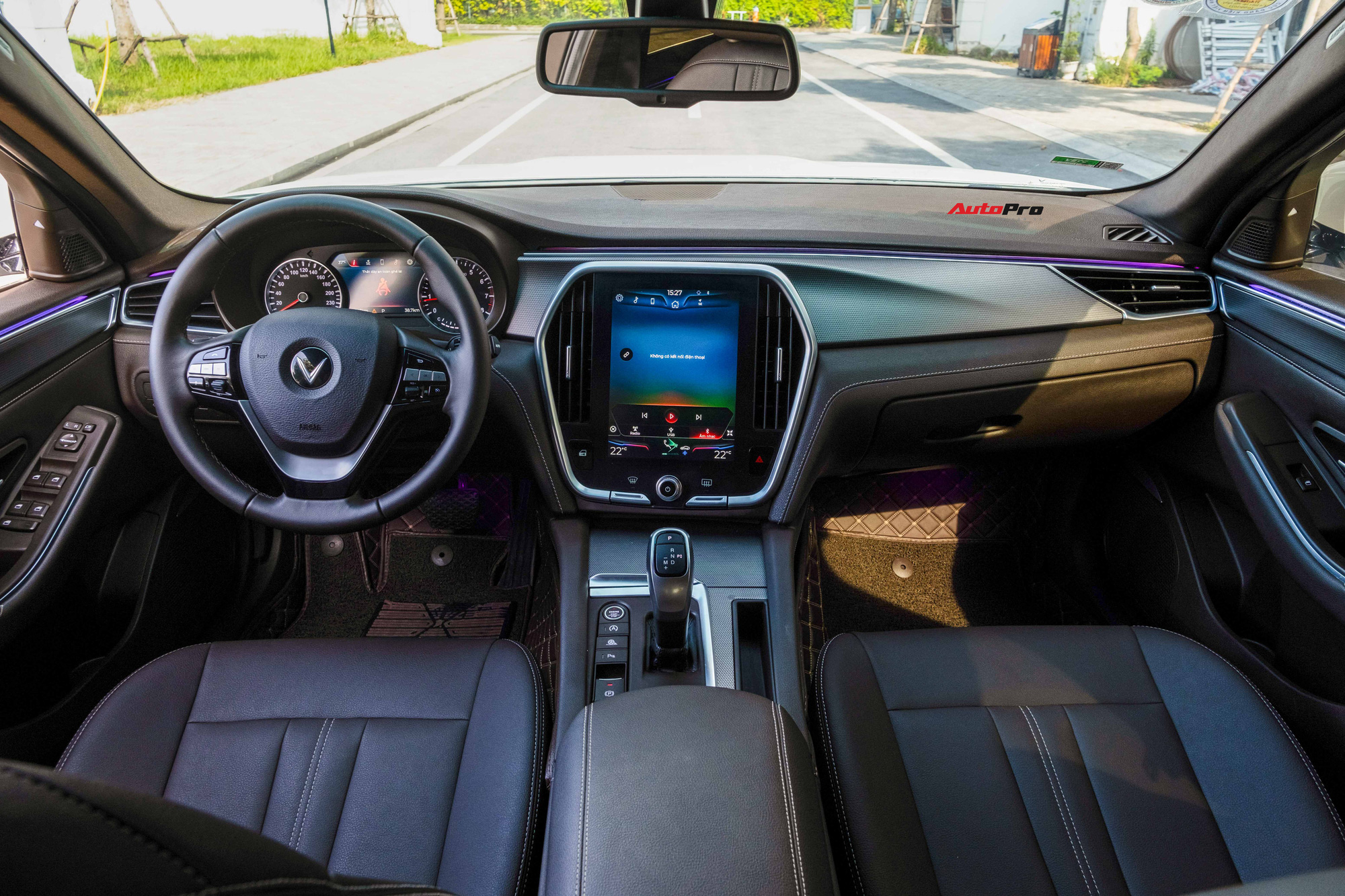 Mới chạy 20.000km, VinFast Lux A2.0 Plus bán lại ngang giá Mazda6 tiêu chuẩn - Ảnh 4.