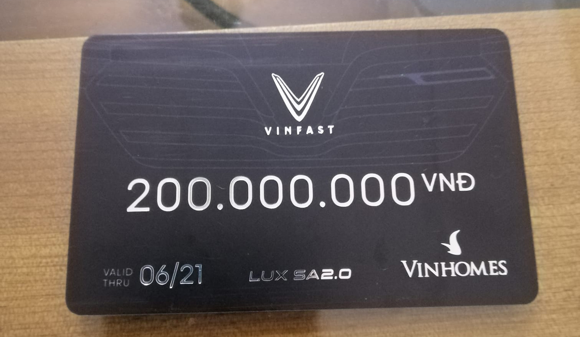 Xôn xao VinFast Lux A2.0 được ưu đãi cả trăm triệu đồng tại đại lý - Ảnh 2.