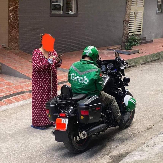 Tài xế công nghệ đi xe sang giao hàng, chính chủ đính chính tin đồn chạy lấy kinh nghiệm, tiền anh đầy - Ảnh 1.