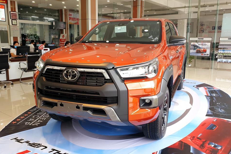 Thực hư tin đồn Toyota Hilux và Hiace 2021 được lắp ráp tại Việt Nam - Ảnh 1.