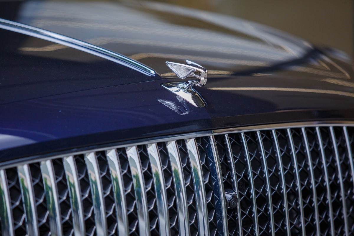 Bentley Flying Spur V8 First Edition chính hãng đầu tiên Việt Nam giá từ 18 tỷ đồng: Toàn trang bị xịn xò cho giới nhà giàu - Ảnh 6.