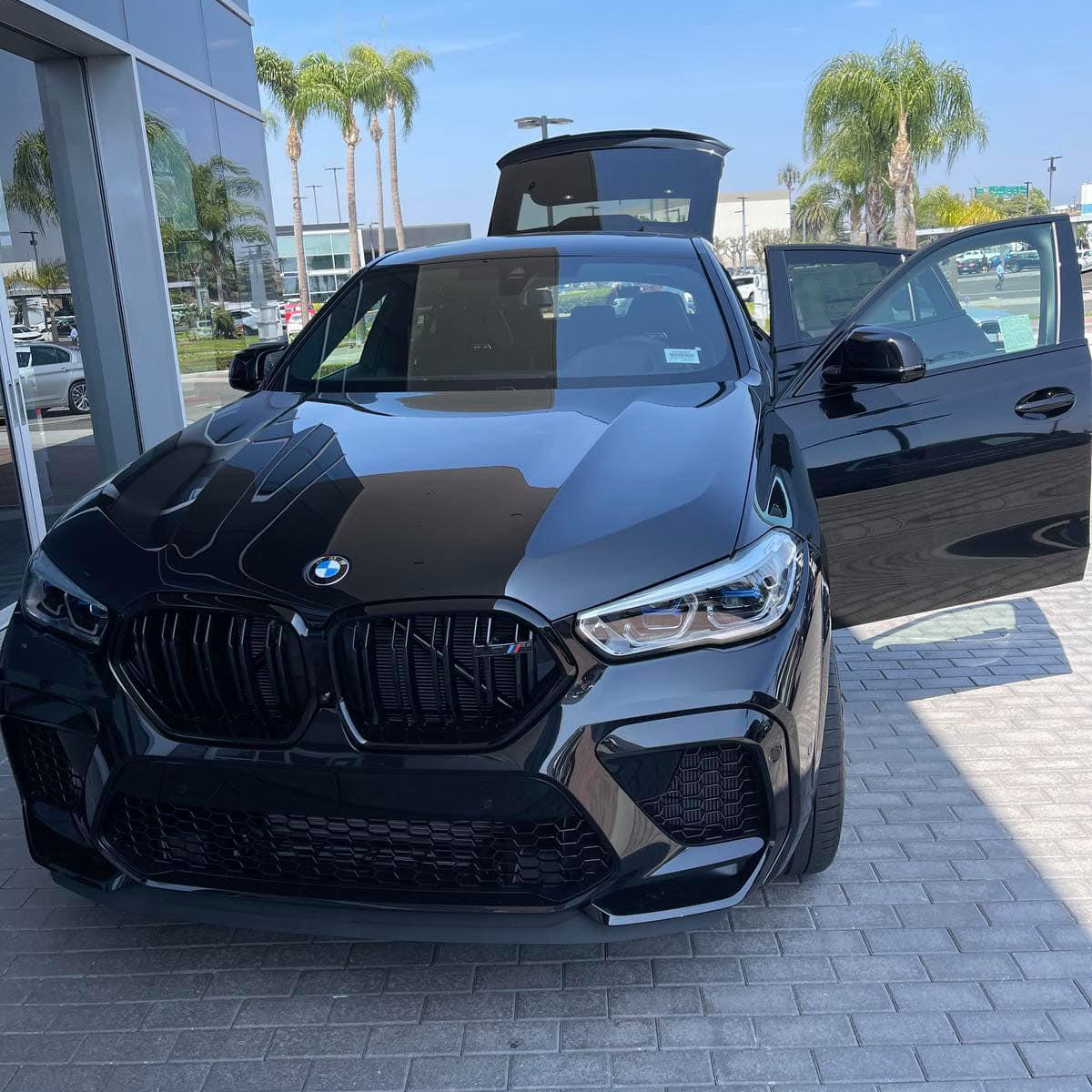 Hàng khủng BMW X6 M 2021 đầu tiên lên đường về Việt Nam: Mạnh xấp xỉ Lamborghini Urus, thêm gói độ siêu độc - Ảnh 1.